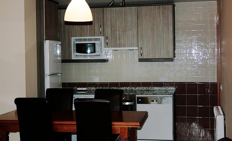 Apartamentos La Covatilla Neila de San Miguel Екстериор снимка