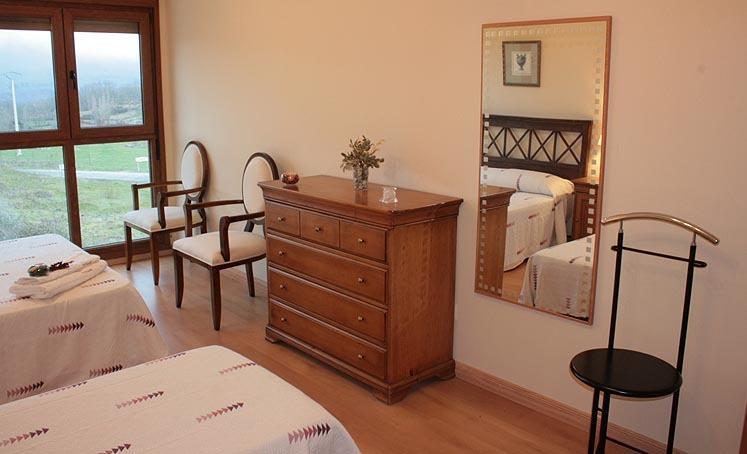 Apartamentos La Covatilla Neila de San Miguel Екстериор снимка