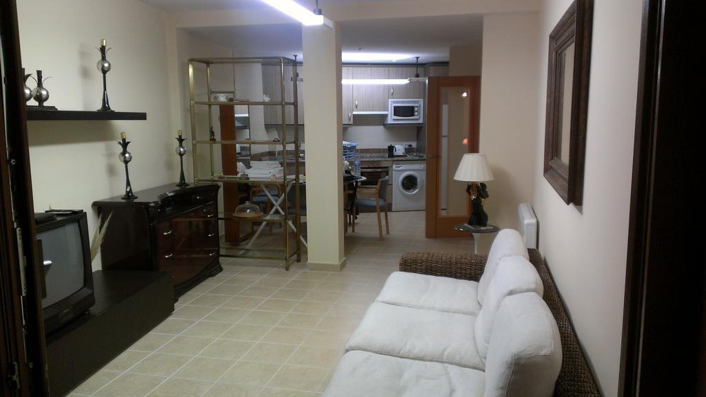 Apartamentos La Covatilla Neila de San Miguel Екстериор снимка